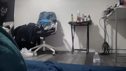 Snapshot of hihello400 chatting on 31, 10, 2025 hihello400 online show from 31, 10, 2025