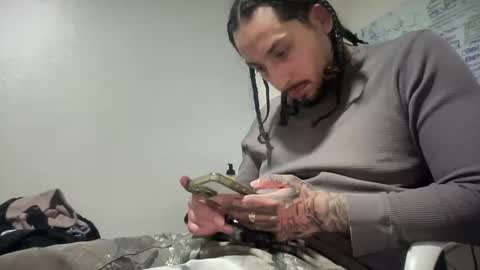 hihello7777 online show from 2, 2, 2026