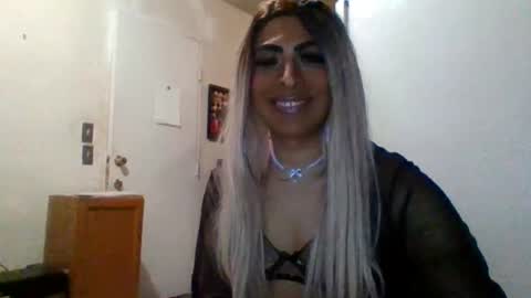 Snapshot of hihheelstranny chatting on 1, 11, 2025 hihheelstranny online show from 1, 11, 2025