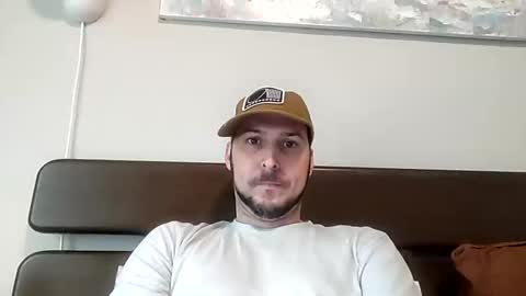 HiHiHi87 online show from 9, 12, 2024