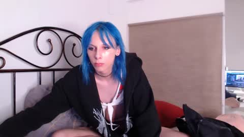 hi im Hika online show from 26, 7, 2026