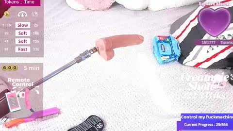 Snapshot of hikiko_doll_ chatting on 26, 2, 2026 Call me hikiko or kiko online show from 26, 2, 2026