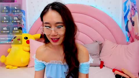Snapshot of hikori_ chatting on 10, 12, 2024 Hikori online show from 10, 12, 2024