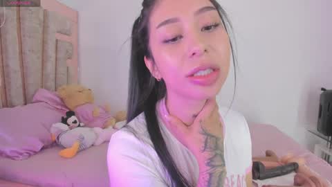 LUNA new account  FOLLOW ME online show from 23, 5, 2026