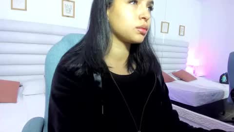 hilary_tailor online show from 29, 9, 2025