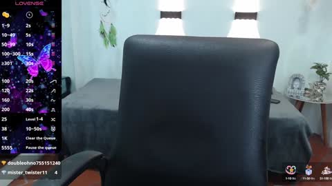 Snapshot of hilaryclowerx chatting on 24, 1, 2025 H I L A R Y online show from 24, 1, 2025