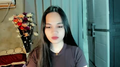 Snapshot of hilarymolly chatting on 25, 3, 2026 hilarymolly online show from 25, 3, 2026