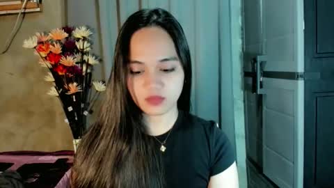 Snapshot of hilarymolly chatting on 27, 3, 2026 hilarymolly online show from 27, 3, 2026