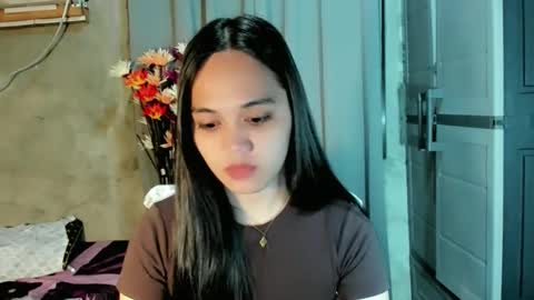 Snapshot of hilarymolly chatting on 2, 6, 2026 hilarymolly online show from 2, 6, 2026