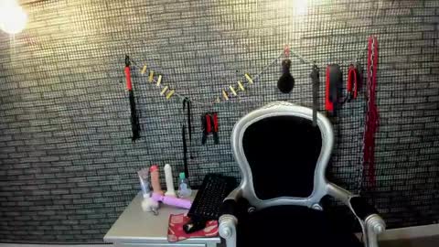 Snapshot of hillary_bigbutt chatting on 24, 3, 2026 Hillary online show from 24, 3, 2026