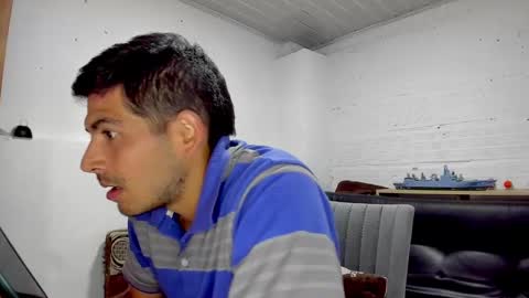 Snapshot of himoreno97 chatting on 1, 1, 2025 Hi moreno online show from 1, 1, 2025