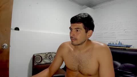 Snapshot of himoreno97 chatting on 13, 1, 2025 Hi moreno online show from 13, 1, 2025
