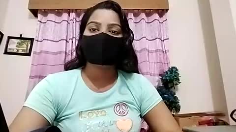 himuhimu22 online show from 20, 4, 2026