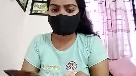 himuhimu22 online show from 11, 6, 2026