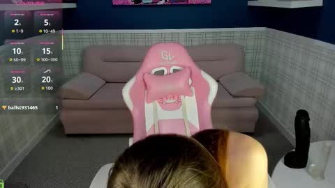 Snapshot of hina_smith chatting on 24, 10, 2025 hina smilth online show from 24, 10, 2025