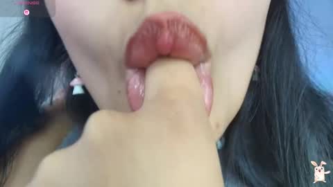 hinata online show from 20, 10, 2025