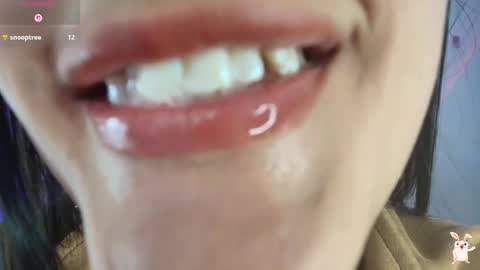 hinata online show from 21, 11, 2025