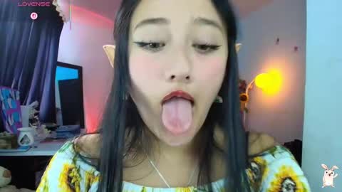 hinata online show from 17, 3, 2026