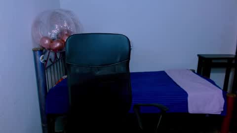      0600AM-1100AM - online show from 17, 12, 2025