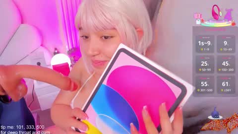 Snapshot of hinata_dolly chatting on 2, 12, 2025 hinata_dolly online show from 2, 12, 2025