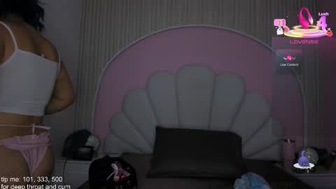 Snapshot of hinata_dolly chatting on 3, 12, 2025 hinata_dolly online show from 3, 12, 2025