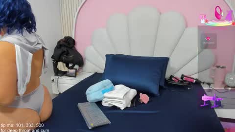 Snapshot of hinata_dolly chatting on 5, 12, 2025 hinata_dolly online show from 5, 12, 2025
