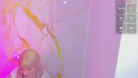 hinata_dolly online show from 12, 5, 2026