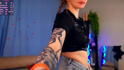 Leya Day Mary Night   PvT Open online show from 1, 2, 2026