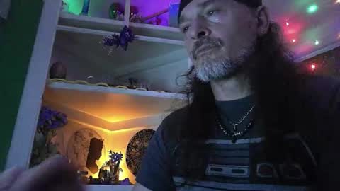 hippiedad333 online show from 4, 4, 2026