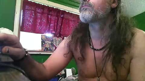 hippiedad333 online show from 30, 4, 2026