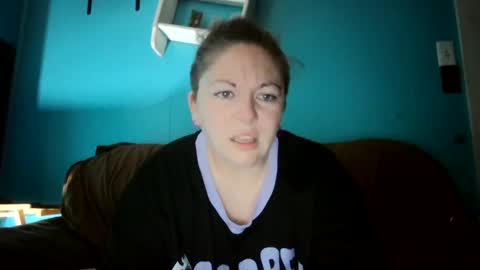 Bella online show from 23, 9, 2025