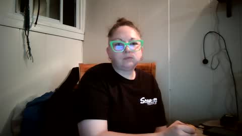 Bella online show from 28, 9, 2025