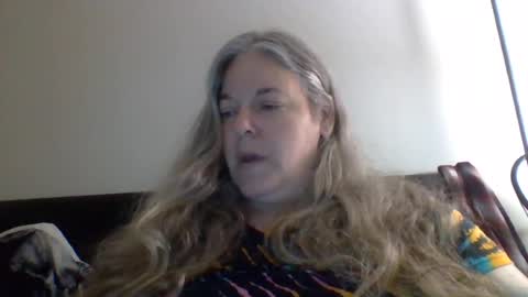 Snapshot of hippysnewhere chatting on 25, 7, 2026 hippysnewhere online show from 25, 7, 2026