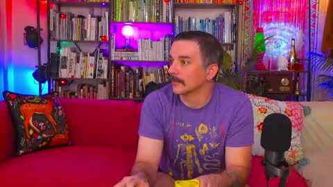 Snapshot of hipstertrashdumpsterfire chatting on 12, 7, 2026 HipsterTrash Clark one half of Task Manager online show from 12, 7, 2026