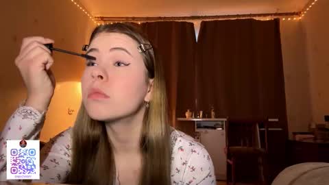 I am Amy ntmu Lets hit 10 Thumbs Up together online show from 17, 1, 2026