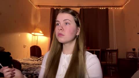 I am Amy ntmu Lets hit 10 Thumbs Up together online show from 18, 2, 2026