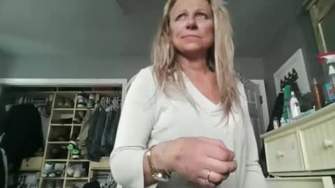 hisbadhabit40 online show from 10, 2, 2026