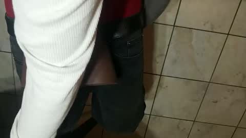 Snapshot of hisluxe chatting on 17, 10, 2025 hisluxe online show from 17, 10, 2025