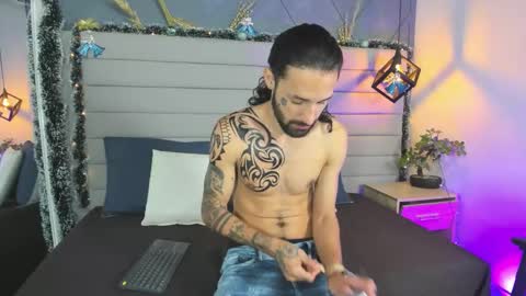 Snapshot of hisoka_0 chatting on 21, 12, 2025 Hisoka online show from 21, 12, 2025