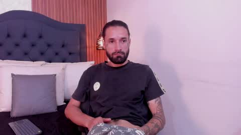 Snapshot of hisoka_0 chatting on 10, 4, 2026 Hisoka online show from 10, 4, 2026