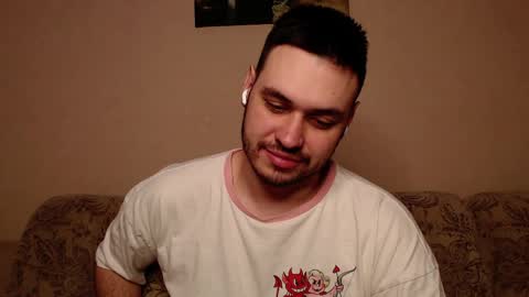 Snapshot of hisoka_morow_ chatting on 8, 4, 2026 Hisoka online show from 8, 4, 2026