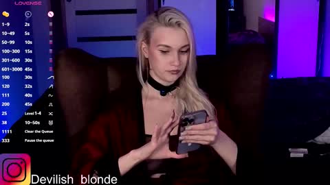 Snapshot of hitchcocianblonde_ chatting on 19, 2, 2026 Mary online show from 19, 2, 2026