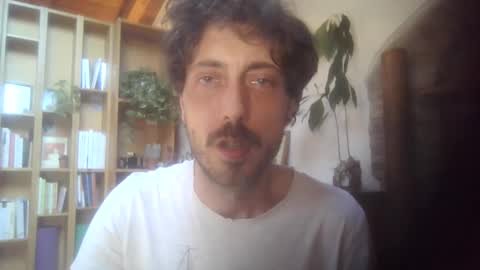 hitmenoww online show from 21, 5, 2026