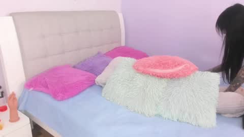 hiyakasudere_ online show from 8, 10, 2025