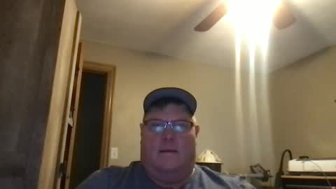 Snapshot of hmmtat chatting on 2, 1, 2025 hmmtat online show from 2, 1, 2025