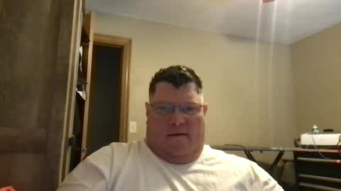 Snapshot of hmmtat chatting on 3, 3, 2025 hmmtat online show from 3, 3, 2025