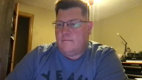 Snapshot of hmmtat chatting on 5, 3, 2025 hmmtat online show from 5, 3, 2025