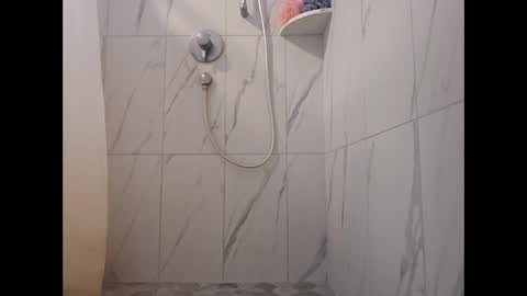 hockeyjock17 online show from 28, 2, 2026