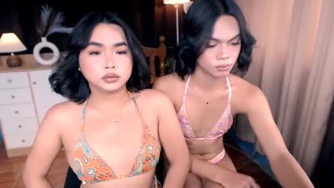 Snapshot of hoellygia chatting on 17, 3, 2026 IM NEW HERE ITS ME GIA online show from 17, 3, 2026