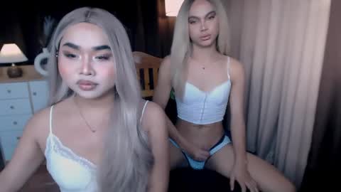Snapshot of hoellygia chatting on 19, 3, 2026 IM NEW HERE ITS ME GIA online show from 19, 3, 2026